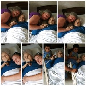 Meet your Posher, Claudia